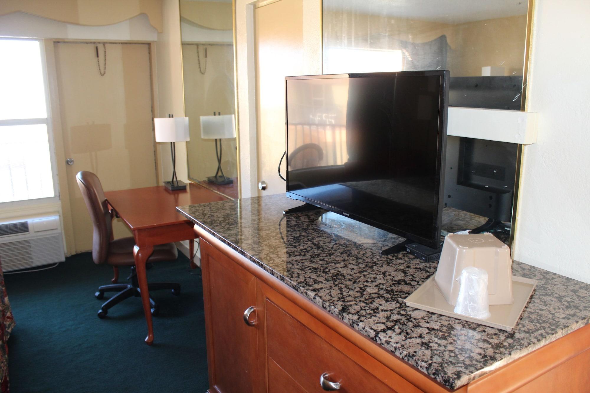 Grand Prix Motel Beach Front Daytona Beach Exterior photo