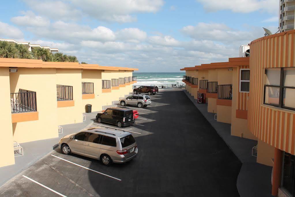 Grand Prix Motel Beach Front Daytona Beach Exterior photo